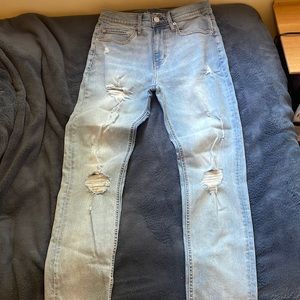 Jean type slim, brand new